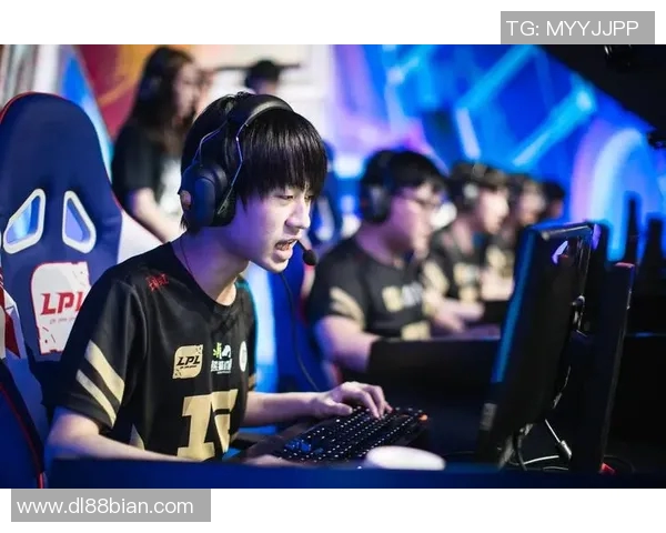 王者荣耀热点分析RNG战队转型背后的策略与挑战